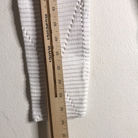 Koral Envy Mid Rise Textured Leggings size small gym working out walking - Picture 5 of 11